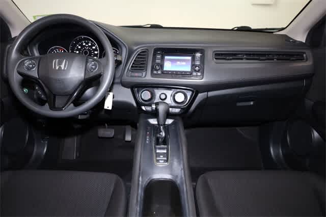 Thumbnail: 2017 Honda HR-V - 17