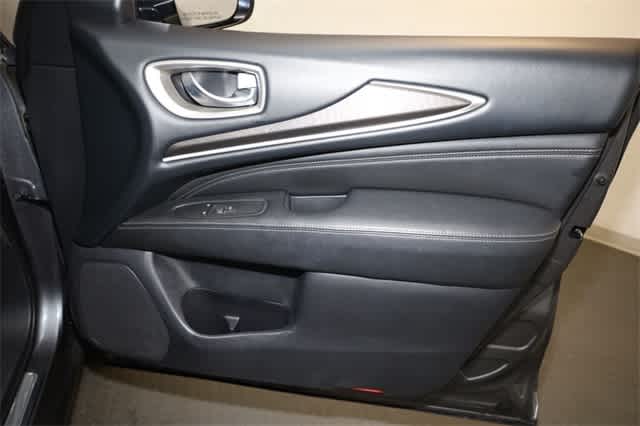 Thumbnail: 2017 INFINITI QX60 - 22