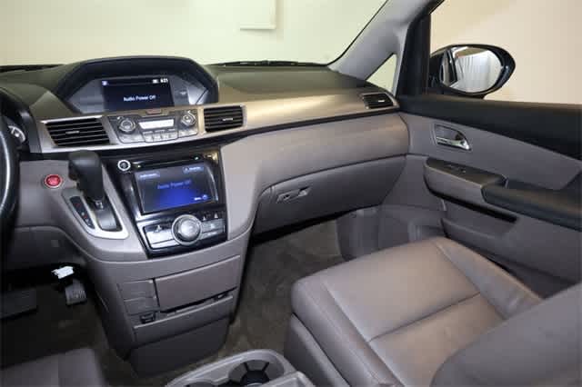 2015 Honda Odyssey EX-L 18