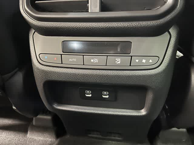 Thumbnail: 2026 Honda Pilot - 23