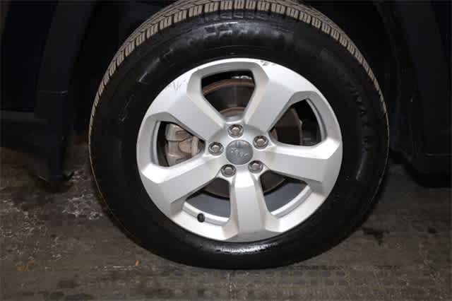 Thumbnail: 2019 Jeep Compass - 38