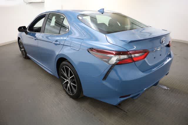 Thumbnail: 2023 Toyota Camry - 4