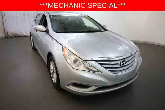 Thumbnail: 2013 Hyundai Sonata - 11