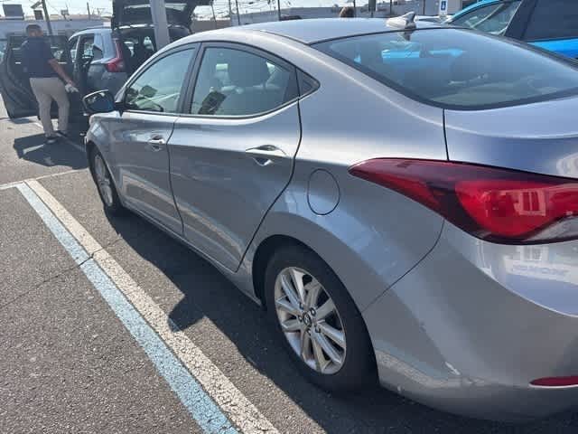 Thumbnail: 2016 Hyundai Elantra - 18