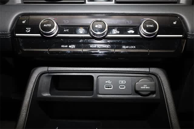 Thumbnail: 2023 Honda Pilot - 30