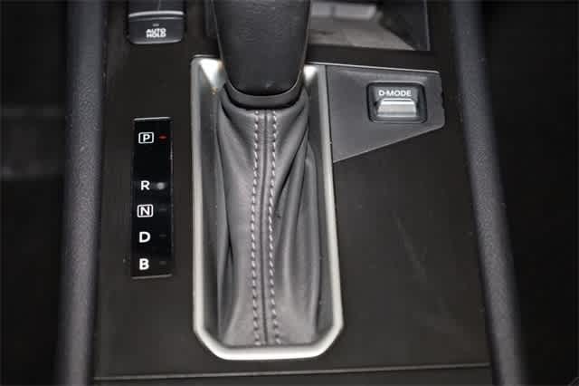 Thumbnail: 2025 Nissan Kicks - 32