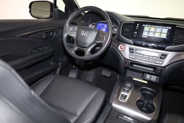 Thumbnail: 2023 Honda Passport - 16