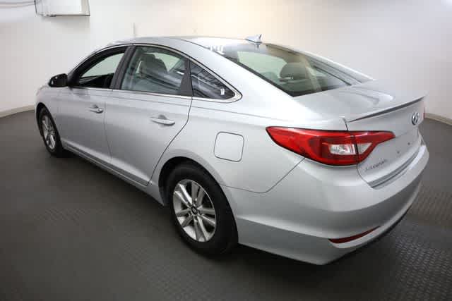Thumbnail: 2017 Hyundai Sonata - 4