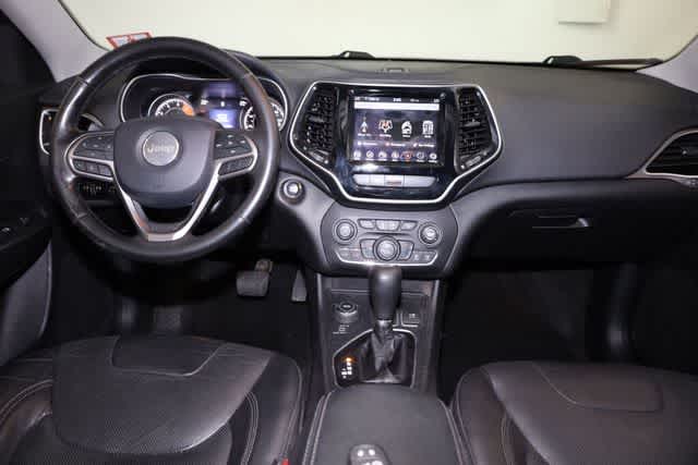Thumbnail: 2020 Jeep Cherokee - 23