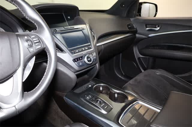 Thumbnail: 2020 Acura MDX - 23