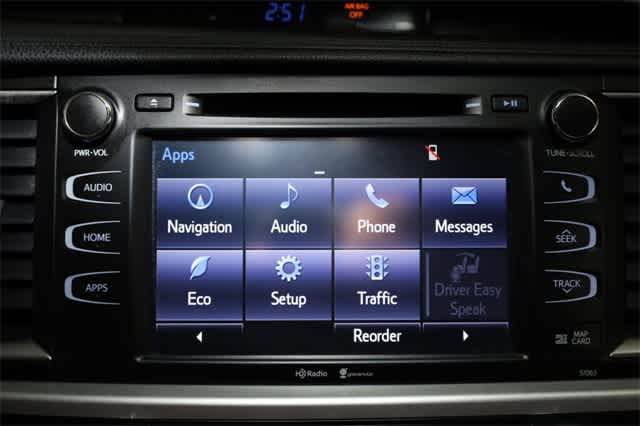 Thumbnail: 2015 Toyota Highlander - 27
