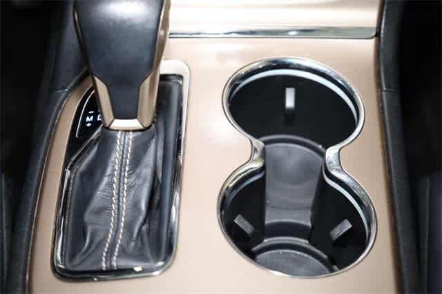 Thumbnail: 2017 Jeep Grand Cherokee - 32