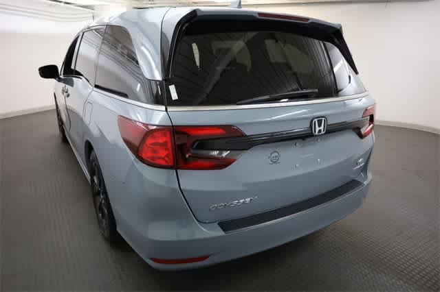Thumbnail: 2023 Honda Odyssey - 5