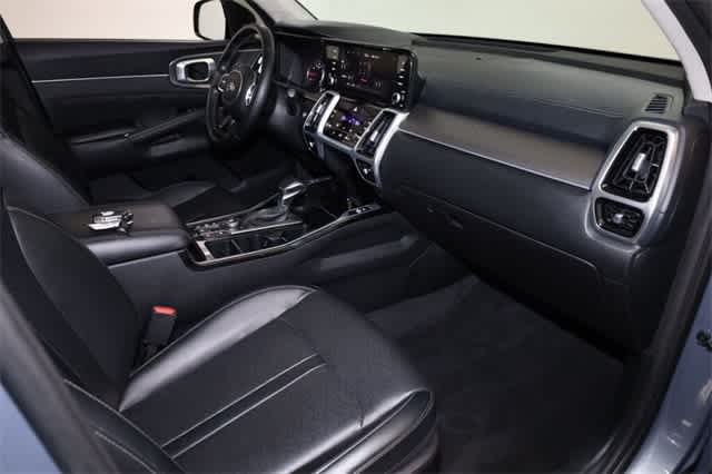 Thumbnail: 2021 Kia Sorento - 19