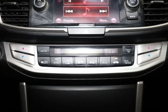 Thumbnail: 2013 Honda Accord - 27