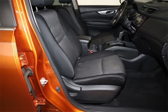 Thumbnail: 2019 Nissan Rogue - 20