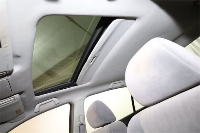 Thumbnail: 2004 Honda Accord - 26