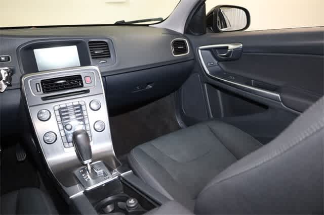 Thumbnail: 2012 Volvo S60 - 18