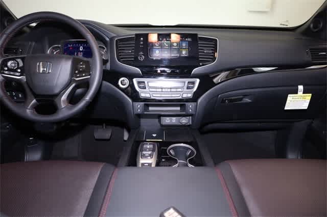 Thumbnail: 2025 Honda Passport - 17