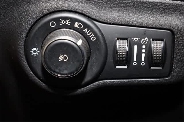 Thumbnail: 2019 Jeep Compass - 26