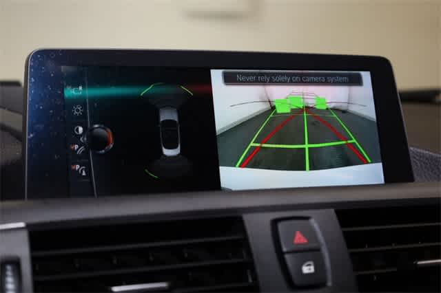 Thumbnail: 2017 BMW 2 Series - 24