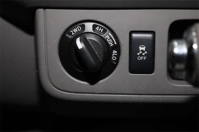 Thumbnail: 2017 Nissan Frontier - 29