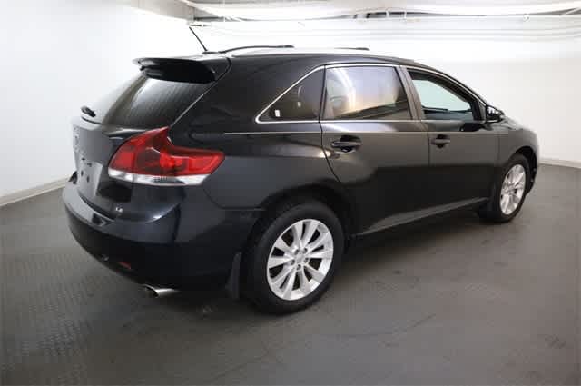 Thumbnail: 2013 Toyota Venza - 8
