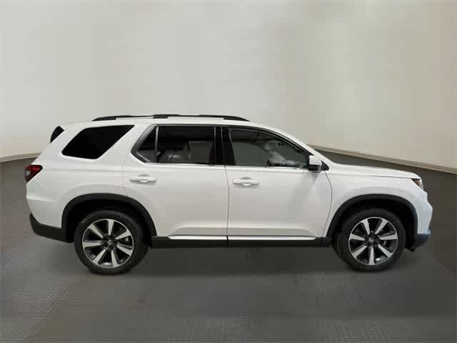Thumbnail: 2025 Honda Pilot - 8