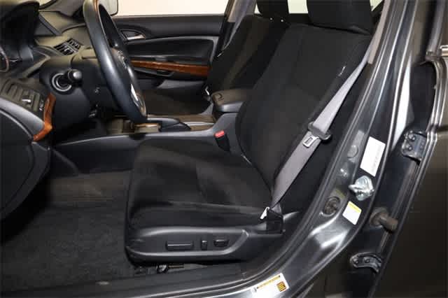 Thumbnail: 2011 Honda Accord - 14