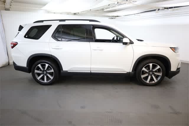 Thumbnail: 2023 Honda Pilot - 9