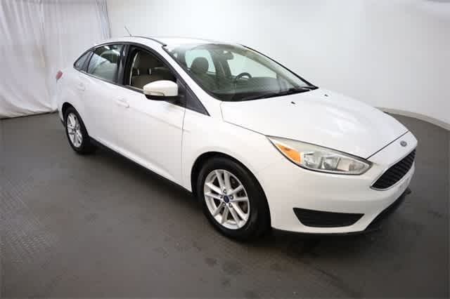 Thumbnail: 2015 Ford Focus - 10