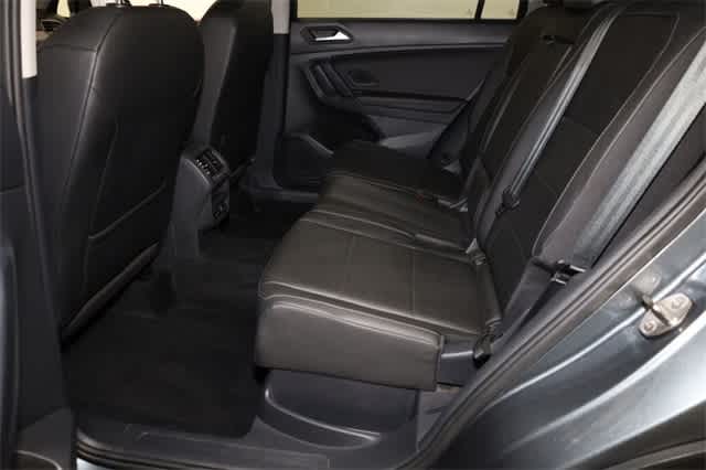 Thumbnail: 2019 Volkswagen Tiguan - 21
