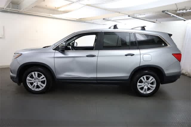 Thumbnail: 2016 Honda Pilot - 3