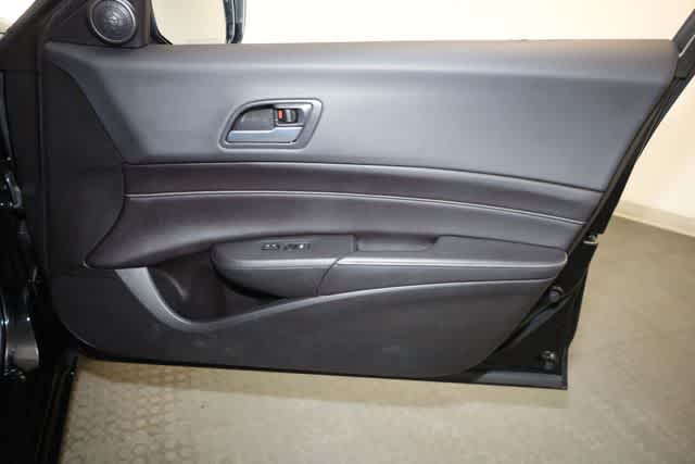 Thumbnail: 2022 Acura ILX - 22