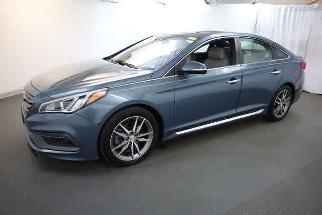 Thumbnail: 2015 Hyundai Sonata - 2