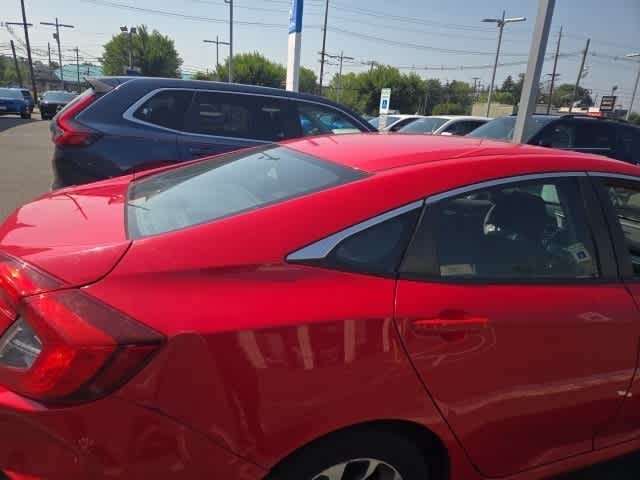 Thumbnail: 2016 Honda Civic - 13