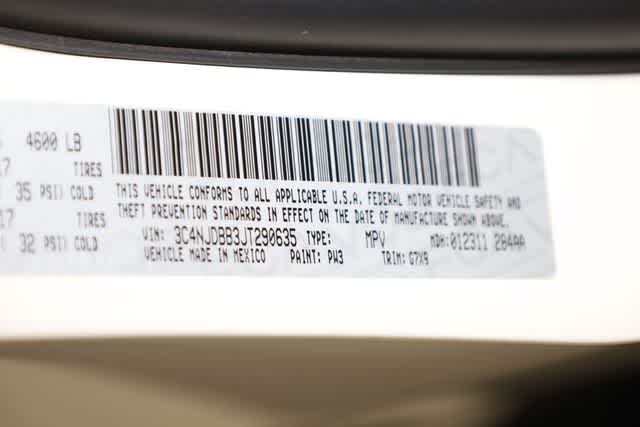 Thumbnail: 2018 Jeep Compass - 34