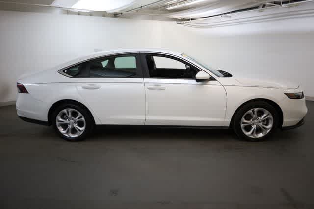 Thumbnail: 2023 Honda Accord - 9