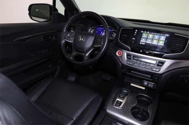 Thumbnail: 2022 Honda Passport - 18