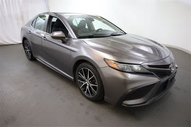 Thumbnail: 2021 Toyota Camry - 10