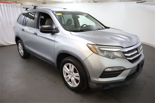 Thumbnail: 2016 Honda Pilot - 10