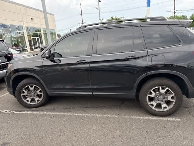 Thumbnail: 2023 Honda Passport - 6