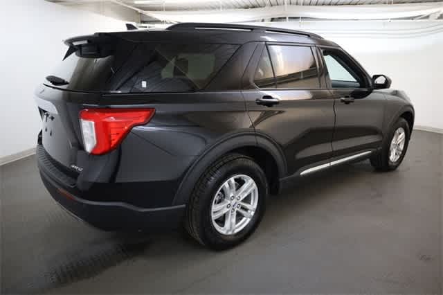 Thumbnail: 2023 Ford Explorer - 8