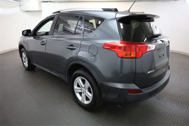 Thumbnail: 2014 Toyota RAV4 - 4
