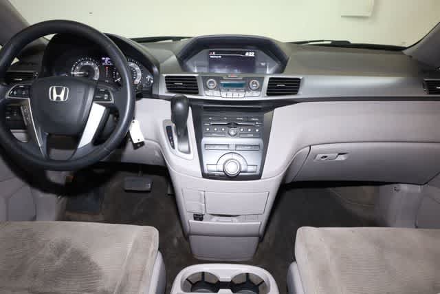 Thumbnail: 2012 Honda Odyssey - 23