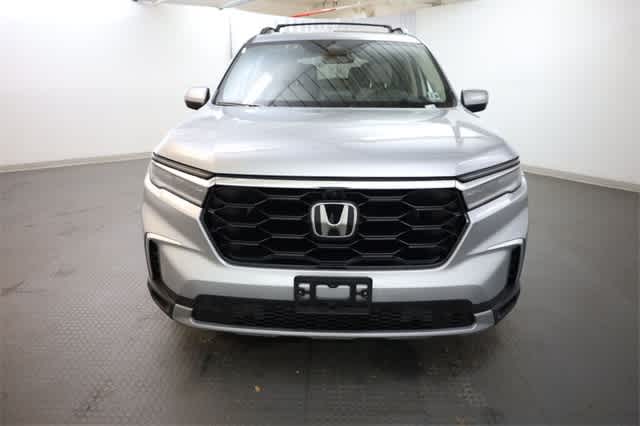 Thumbnail: 2023 Honda Pilot - 12