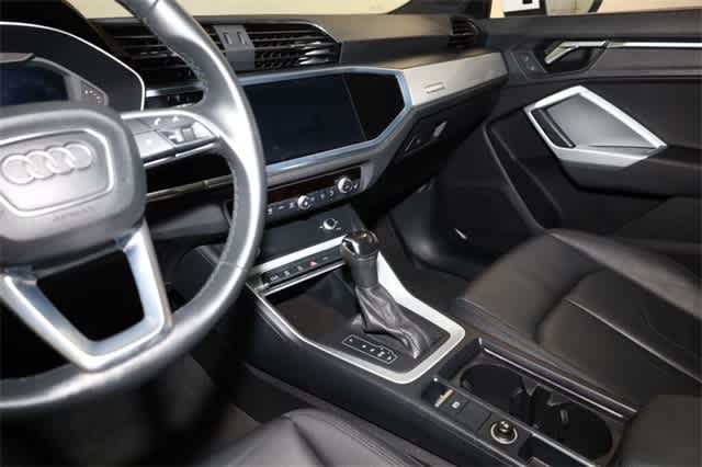 Thumbnail: 2021 Audi Q3 - 39