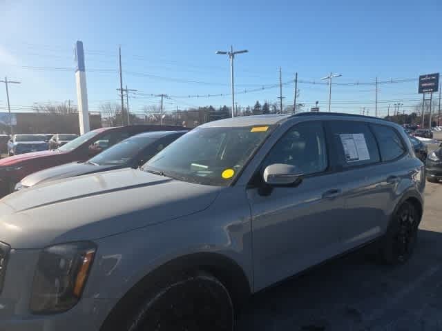 Thumbnail: 2021 Kia Telluride - 2