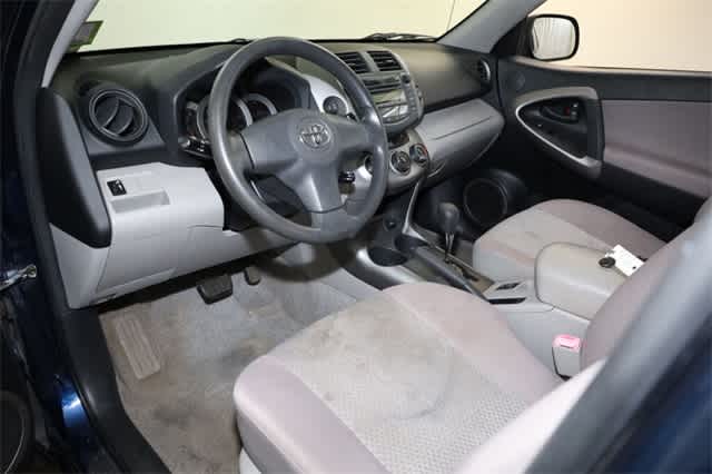 Thumbnail: 2006 Toyota RAV4 - 14