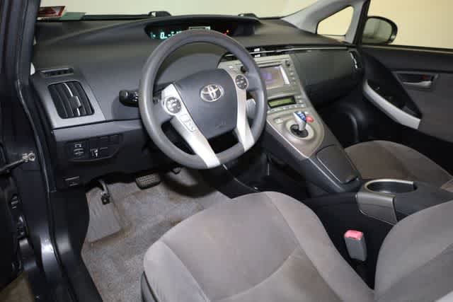 Thumbnail: 2012 Toyota Prius - 14